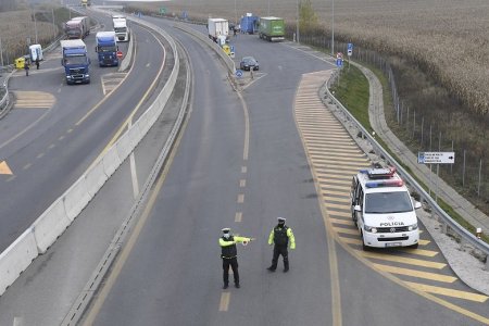 Svet O Slovensku Ialen Jazdu Babi Ky Za Volantom Museli Ukon I A