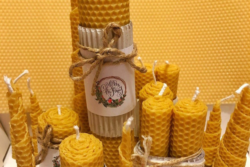 Ilustračný obrázok k článku Naša čitateľka Lucia vyrába takéto parádne sviečky: Voňajú ako sladký med, FOTO