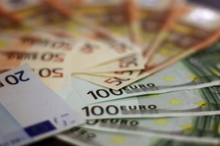 Ilustračný obrázok k článku STÁTISÍCE Slovákov sa poteší: Finančná správa im vráti TAKMER pol miliardy eur!
