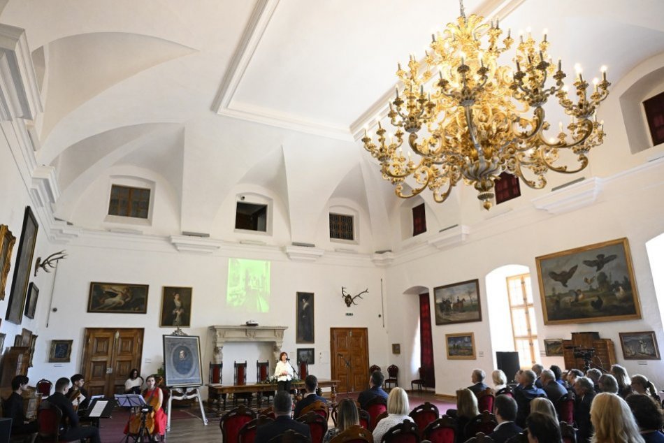 Portrét posledného šľachtického majiteľa Bojnického zámku sa vrátil na Slovensko